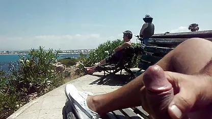 Teman-teman melakukan segala sesuatu artis malaysia bokep