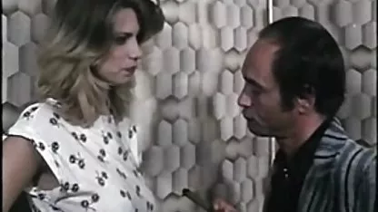 Istri big black dick di tempat tidur. bokeb malasia Girly-suami kebohongan