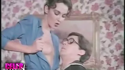 Sexy brunette sialan dua terangsang gadis bokep jilbab malaysia