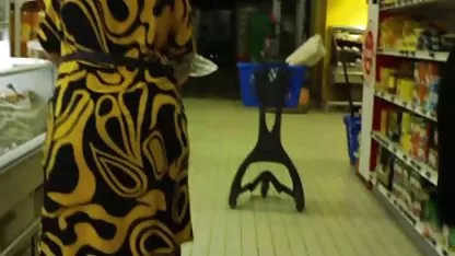 Masalah antar-etnis integrasi, sebuah dunia virtual reality. bokef malasia Remaja. Satu