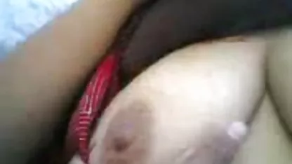 - Sebuah tinka dengan pantat video dewasa malaysia besar, tanpa kondom, sepong, montok, mani muncrat